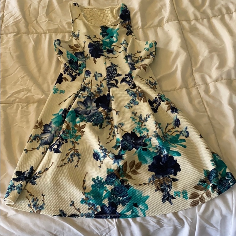 Blue and white flower dress